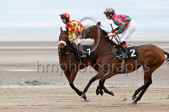 Dash Back 2nd ,Jockey A E Lynch & One of Three 8th Jockey D F McDonogh - FT8E4067-e