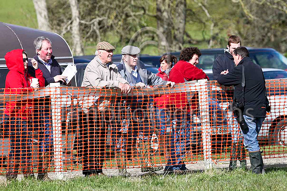 Spectators - IMG_9579-e2