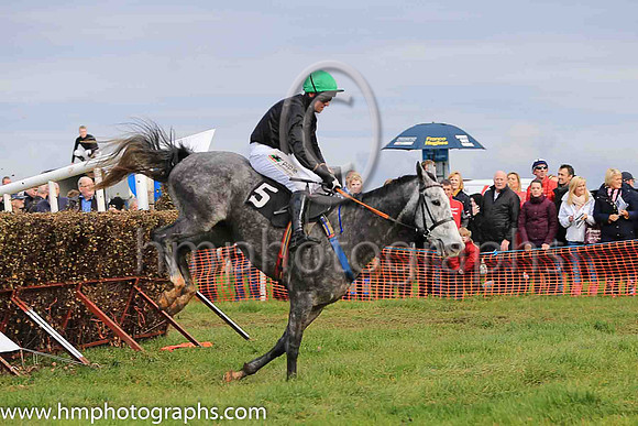 03rd CAGLIOSTRO (FR) and B O'Neill ( 5 , BLACK; green cap ) Trainer: Colin Bowe,, Owner : Milestone Racing Partnership
