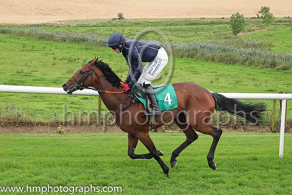03rd Get It Back and Mr D G Lavery ( 4 , dark blue , light blue seams ) Trainer - Jonathan Fogarty , Owner - Sea Of Blue Syndicate