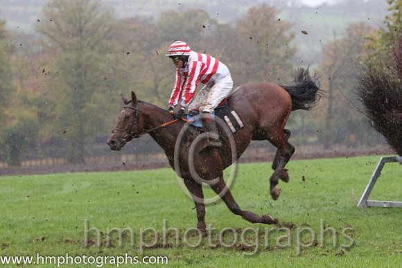 09 Benenden & Paul Power - Fell (11, white & red hoops ) - FT8E9516-21