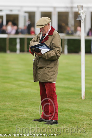 Robert McCarthy announcer at Down Royal