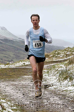 Gregory Walsh - North Belfast Harriers , 3rd in 35.58 -  FT8E8066-e