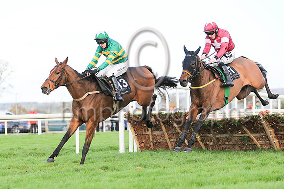 Ten Ten and Mark Walsh (13, emerald green and orange hoops) Trainer J P Dempsey Owner John P McManus