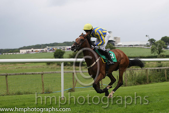 06 Beau Ballistic & T Dowling - 6th (12, green and white stripes) - AA1V0748