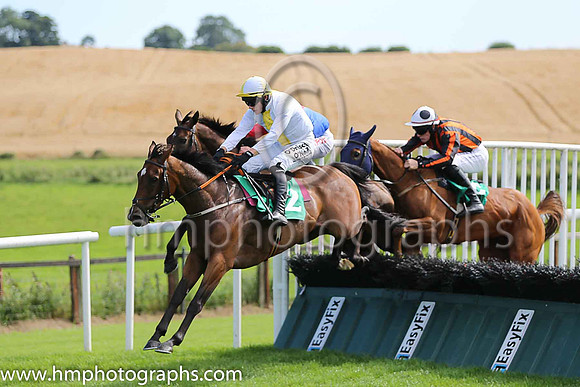 01st Mountain Kingdom and P Townend ( 2 , white, yellow panel ) Trainer - C A McBratney , Owner - Cathal M McGovern