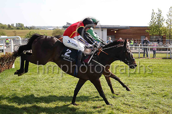 02nd Triolet and Mr N McParlan ( 2 , red, yellow seams ) Trainer - C A McBratney , Owner - Monkey Formula Syndicate