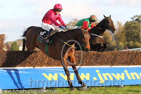 05 Mullaghanoe River & P Townend - 5th (8, cerise) & 06 Seefood & B J Cooper - 6th (4, emerald green, red sleeves)  - FT8E0137-29