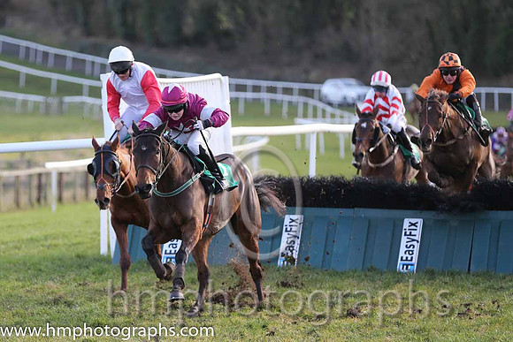 Race 4 1st - Annie Alainn (IRE) (13 ) Jockey: D J Mullins (5) - Trainer: T Mullins - orange, brown sash