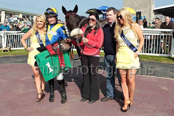 Dirar & P Carberry & Gordon Elliptt - Winner - CU2D0585-e