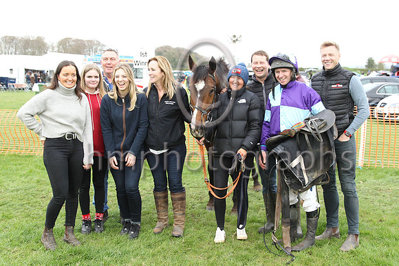 01st FAITH LOVING (FR) and N McParlan ( 7 , PURPLE  LIGHT BLUE QTD; purple sleeves,light blue armlet; purple  light blue qtd cap ) Trainer: Caroline McCaldin , Owner : Alan McCaldin