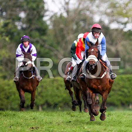 Clyde House , 8th, Jockey - P E Turley leads the group - IMG_0551-e