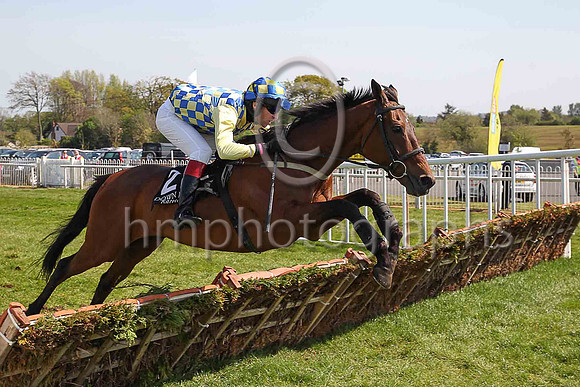 18th Aye Paddy Too and N Gault ( 22 , royal blue and yellow check ) Trainer - H Smyth , Owner - H Smyth