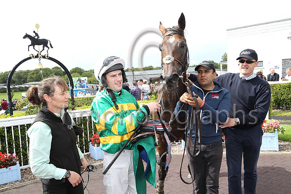 01st Unicorn and J S McGarvey ( 3 , orange and green hoops ) Trainer - Joseph P O?Brien , Owner - John P McManus