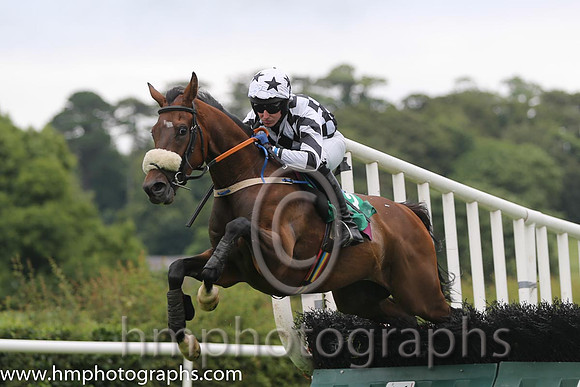 01 Orgilgo Bay & M J Bolger - winners (3, Black and white diamonds) - AA1V0698