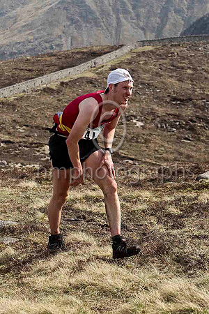 Rob Hope - Pudsey & Bramley AC - 6th in 2.11.39 - CU2D4221-e