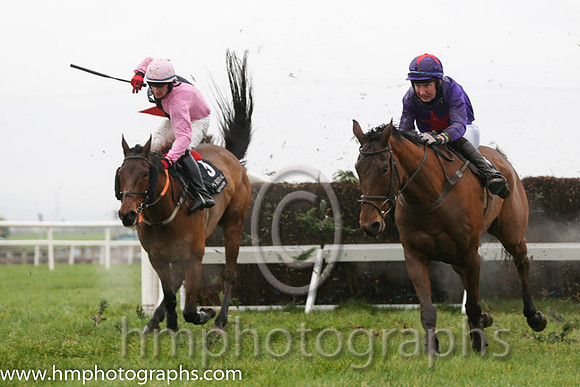 04 Rebel Cry and Kevin Sexton - - 04th (5 ,pink, black panel ) Trainer - Norman Lee  01 Ardmillan and Anthony Fox - - 01st (8 ,purple, red star ) Trainer - S R B Crawford