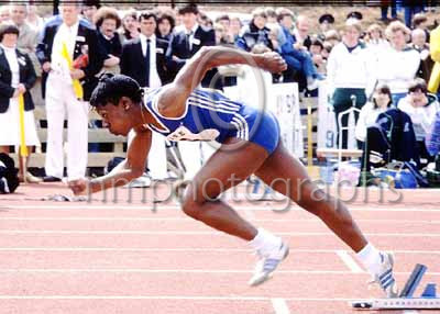 Joslyn Hoyte-Smith winner of 400 metres-2-clikpic