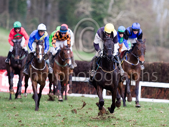 Fifth Race - Blackstaff 3rd, in the lead, jockey Derek O'Connor  _MG_5029-e3a4j