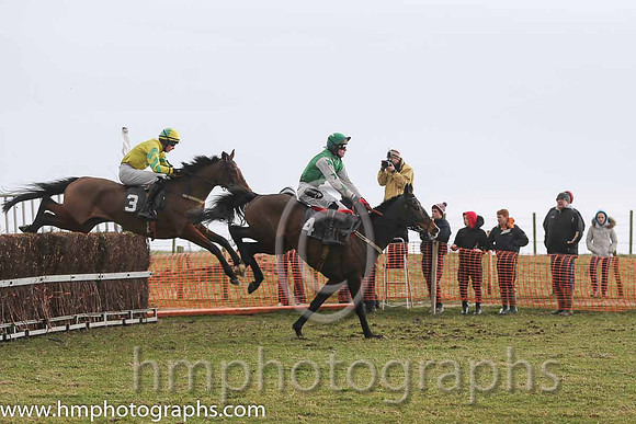 05th Big Jack Behan ( 3 )  E Cronin - Trainer: Sean F Gallagher - yellow, green star and 01st Butlergrove King ( 4 )  H D Dunne - Trainer: Michael Goff - green