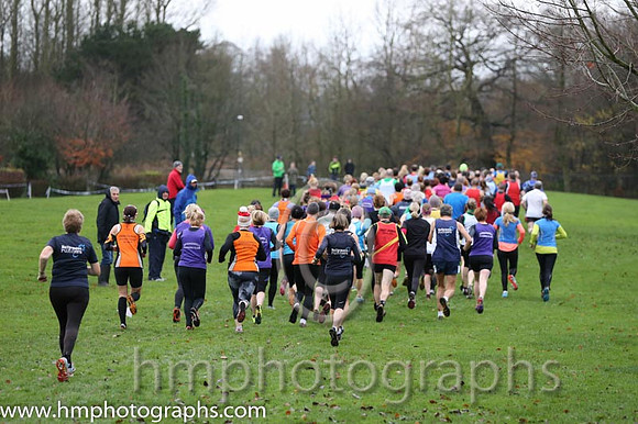 Start of the Women's and Veteran Men's Race at the Malcolm Cup at Ballyclare