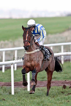 Carnkirk & I J McCarthy - 11th in the lead - CU2D0115-e