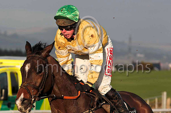 Baile Fearrainn & A E Lynch - 12th - CU2D0169-e