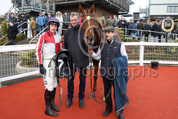 Top Othe RA and Paul Townend (7,red and grey qtrd) Trainer Thomas Mullins Owner Mrs Helen Mullins