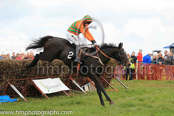 01st VALMY BAIE (FR) and B O'Neill ( 2 , ORANGE; orange sleeves,green chevrons; orange  green hooped cap ) Trainer: D.M. Christie,, Owner : Nicholas, Ray