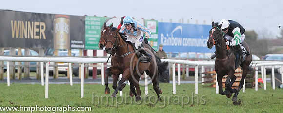 01 Red House Hill & Mr D J O'Leary - winners (6, pink, light blue chevron ) - FT8E3117-Edit-40