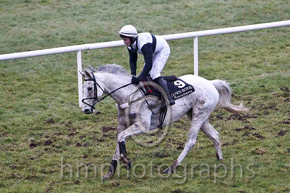 Misty Queen 9th, Jockey Mr J E Flynn - CU2D2194-e