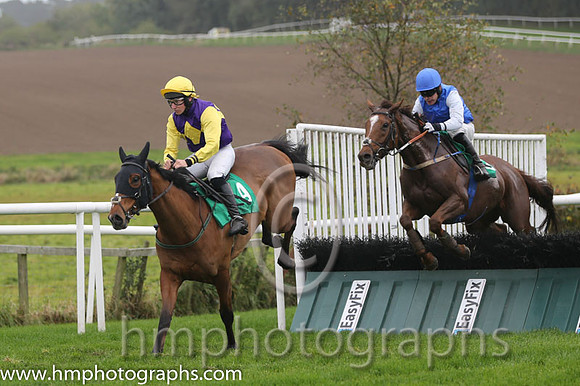 06 I'm Kosher and M J Bolger - PU - 06th (4 ,Purple, three yellow diamonds, yellow sleeves ) Trainer - R K Watson