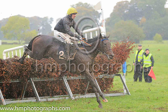 01st PRINCESS MONONOKE and B O'Neill ( 2 ,yellow and black qtrd ) Trainer: Colin Bowe,, Owner : Milestone Racing Partnership
