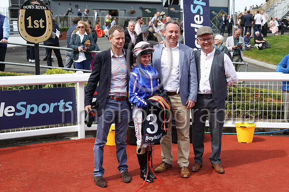 01st Atavique (3 blue, orange seams,red and white check cap ) Jockey: Siobhan Rutledge5 , Trainer: Thomas Gibney