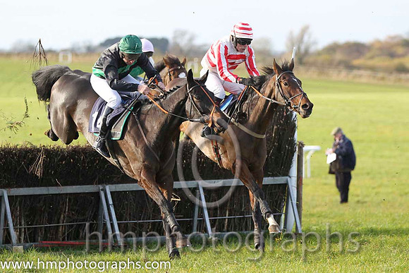 03 Micks Benefit & J J Symth - 3rd (14, black, green sash) & 09 Militant Monk & Paul Power - 9th (2, white and red hoops) - FT8E0770-52