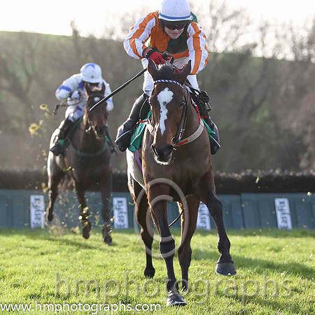 02 Seancill Oir & K C Sexton - 2nd (9, dark green and orange quartered ) - FT8E1225-52
