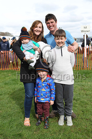 \01st SHECOULDBEANYTHING and D G Lavery ( 12 , NAVY,light blue star; navy sleeves,light blue armlet; navy cap,light blue star ) Trainer: Patrick Eugene Turley,, Owner : Declan Lavery