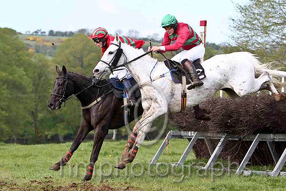 Fogonthetyne , 4th, Jockey - M T Foley & Master Florian , 5th, Jockey - C Strain - FT8E2106-e