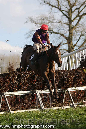 06 Steel's Cotton and N McParlan - PU - 06th (9 ,violet, royal stewart tartan sleeves ) Trainer - I R Ferguson
