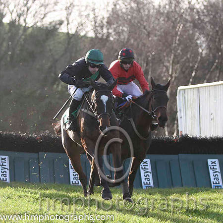 06 Without Wings & B T O'Connell - 6th (11, black, emerald green sash) & 04 Miss Island & P D Kennedy - 4th (7, red and black hoops) - FT8E1233-58
