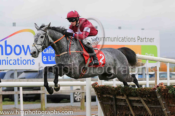 03rd Petit Mouchoir and D J Mullins ( 2 , maroon, white star, maroon cap ) Trainer - H de Bromhead , Owner - Gigginstown House Stud