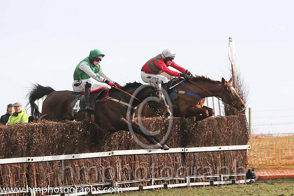 01st Butlergrove King ( 4 )  H D Dunne - Trainer: Michael Goff - green  02nd Maple Mons ( 5 )  B O'Neill - Trainer: D M Christie - red, green chevrons, white cap