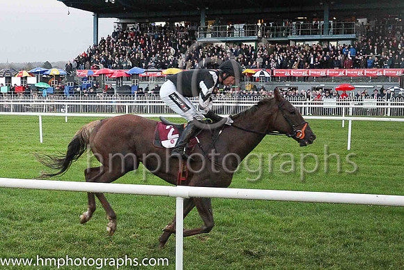 02nd An Dearg Mor and Mr P W Mullins ( 2 , black ) Trainer - Emmet Mullins , Owner - C C R Racing Syndicate
