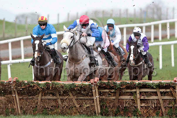 Station Line & Mr D G Lavery - winner -CU2D0049-e