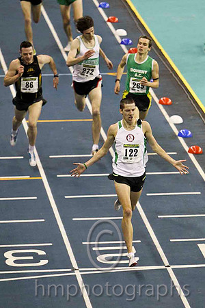 Paul Robinson (122) St Cocs/sAC - Winner - Senior Men's 1500m -FT8E0174-e