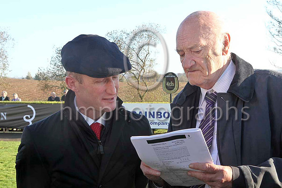 Winning trainer Colm A Murphy chats to Jimmy Walker Racing Journalist - IMG_9665-e