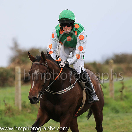01st TALKISCHEAP and B O'Neill ( 2 ,emerald green, orange spots ) Trainer: Donnchadh Doyle,, Owner : Syndicate Monbeg