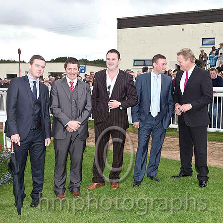 Gentlemen in the best dressed competition - IMG_9467-e2