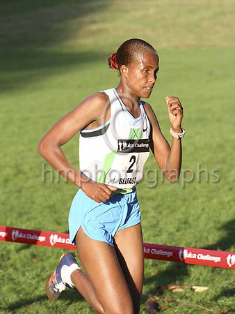 Teyiba Erkesso (2) Ethopia 2nd in 19.33 - IMGIMG_6754-e3a4j