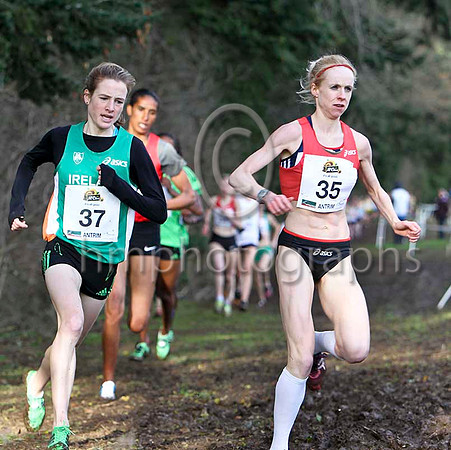 Fionnuala Britton IRL, winner in 19.32 & Gemma Steel GBR, 2nd in 19.39 - FT8E8454-e